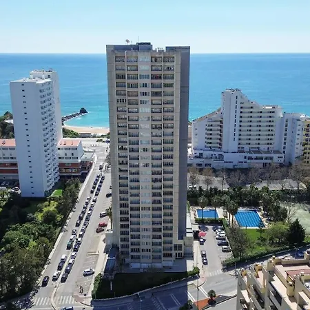 Апартаменты Jardins Da Rocha Портиман